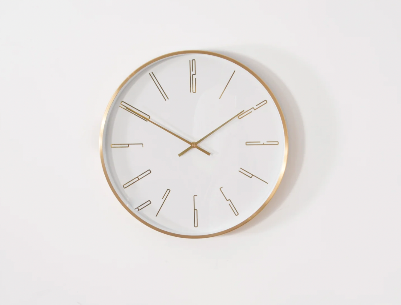 Native Gold 16" Modern Analogue Clock