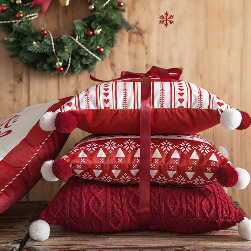 CH12 Set Of Four Cushions, Christmas Pattern | Weilai Concept